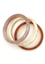 Load image into Gallery viewer, SET DE 3 PULSERAS MARMOLEADAS
